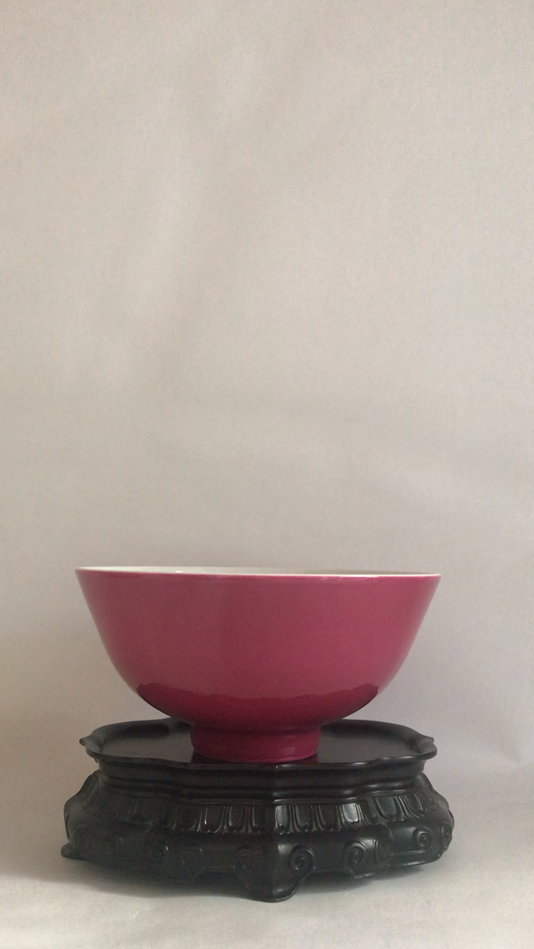 雍正胭脂红釉碗