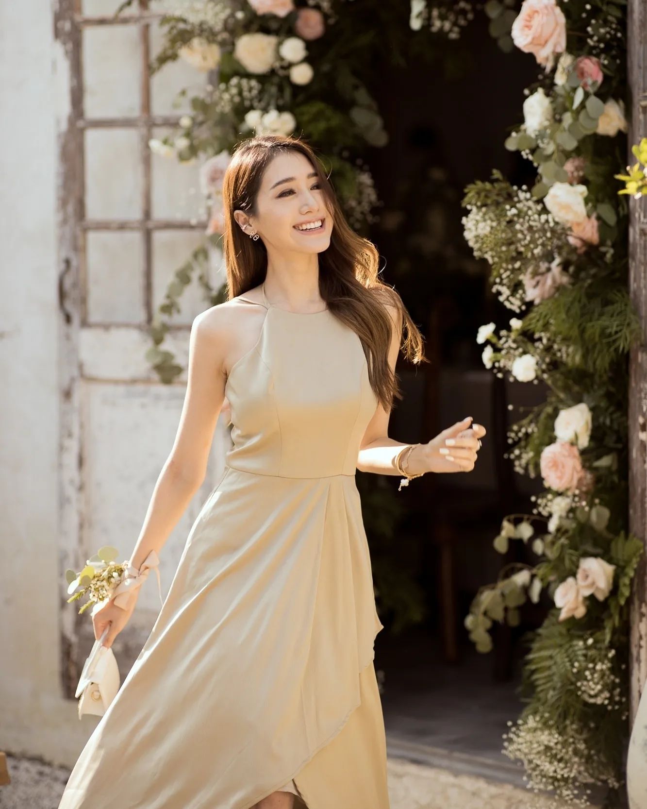 美女图集:泰星pim的时尚穿搭,魅力十足,真是美到心坎里