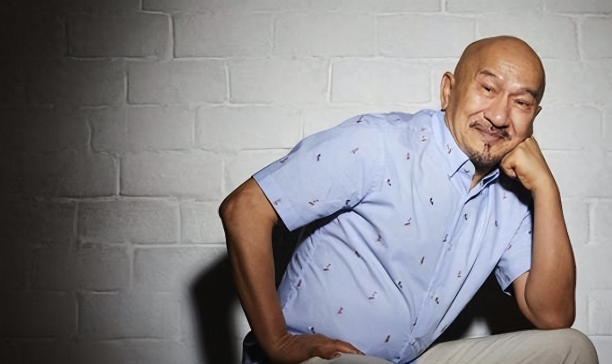 他是周星驰的师傅,却被洪金宝坑到破产,麦嘉一生究竟有多惨!