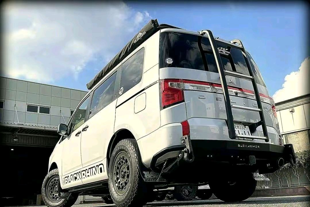 面包车中的"越野王",新三菱得利卡街拍,2.2t 四驱,炫酷霸气