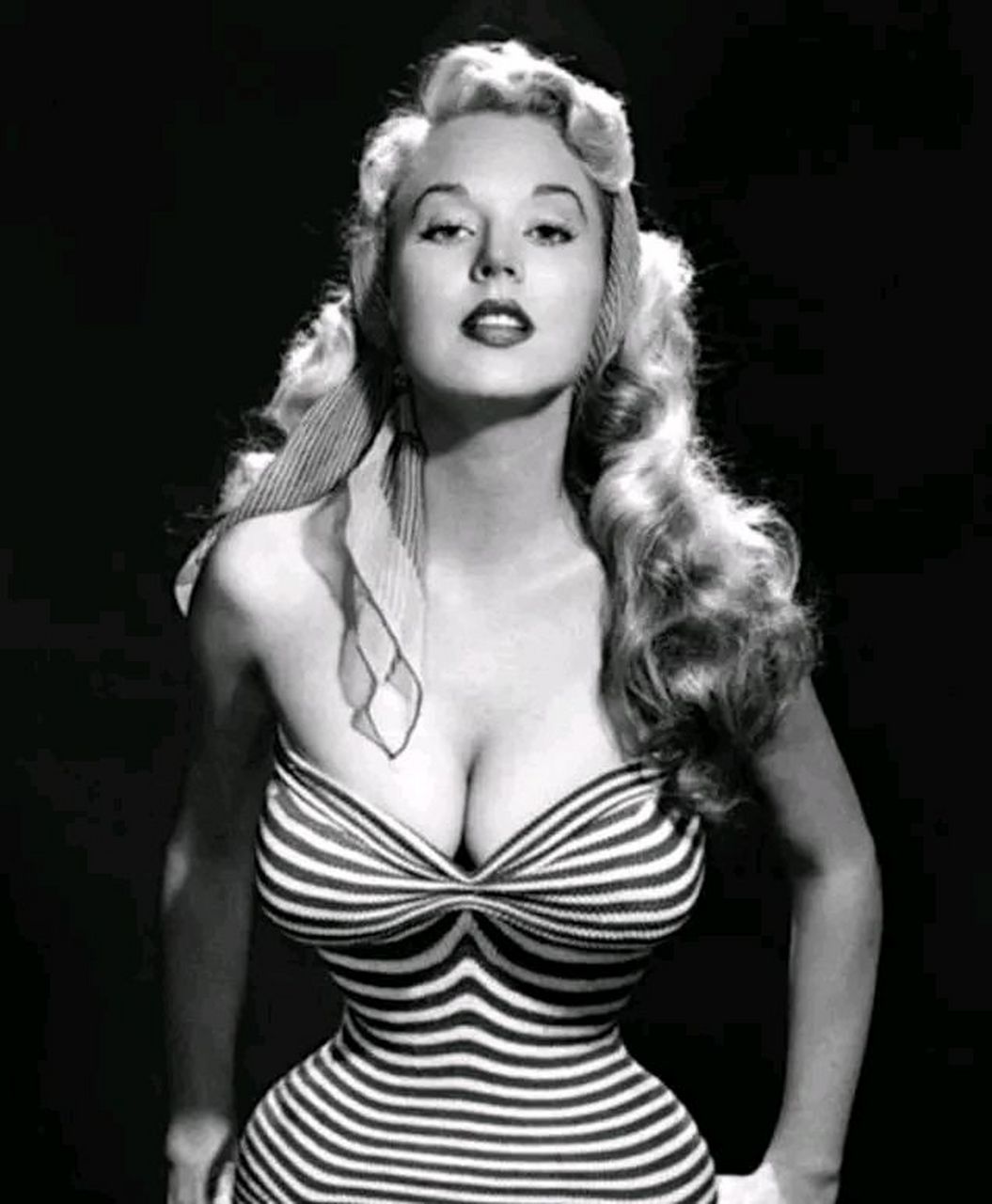 上世纪50年代的美国"健美女神":贝蒂·布鲁斯.