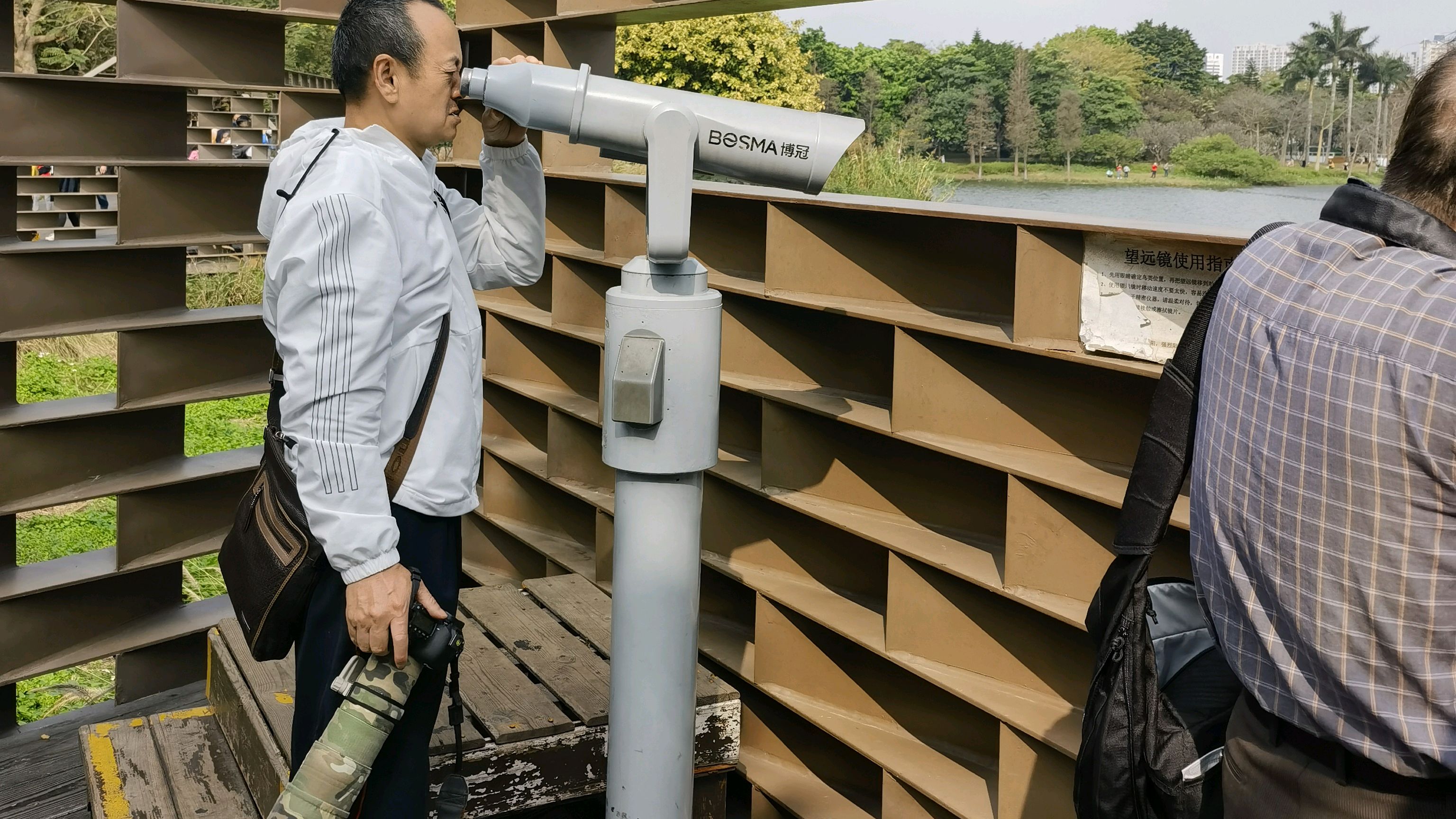 观鸟台上的风景