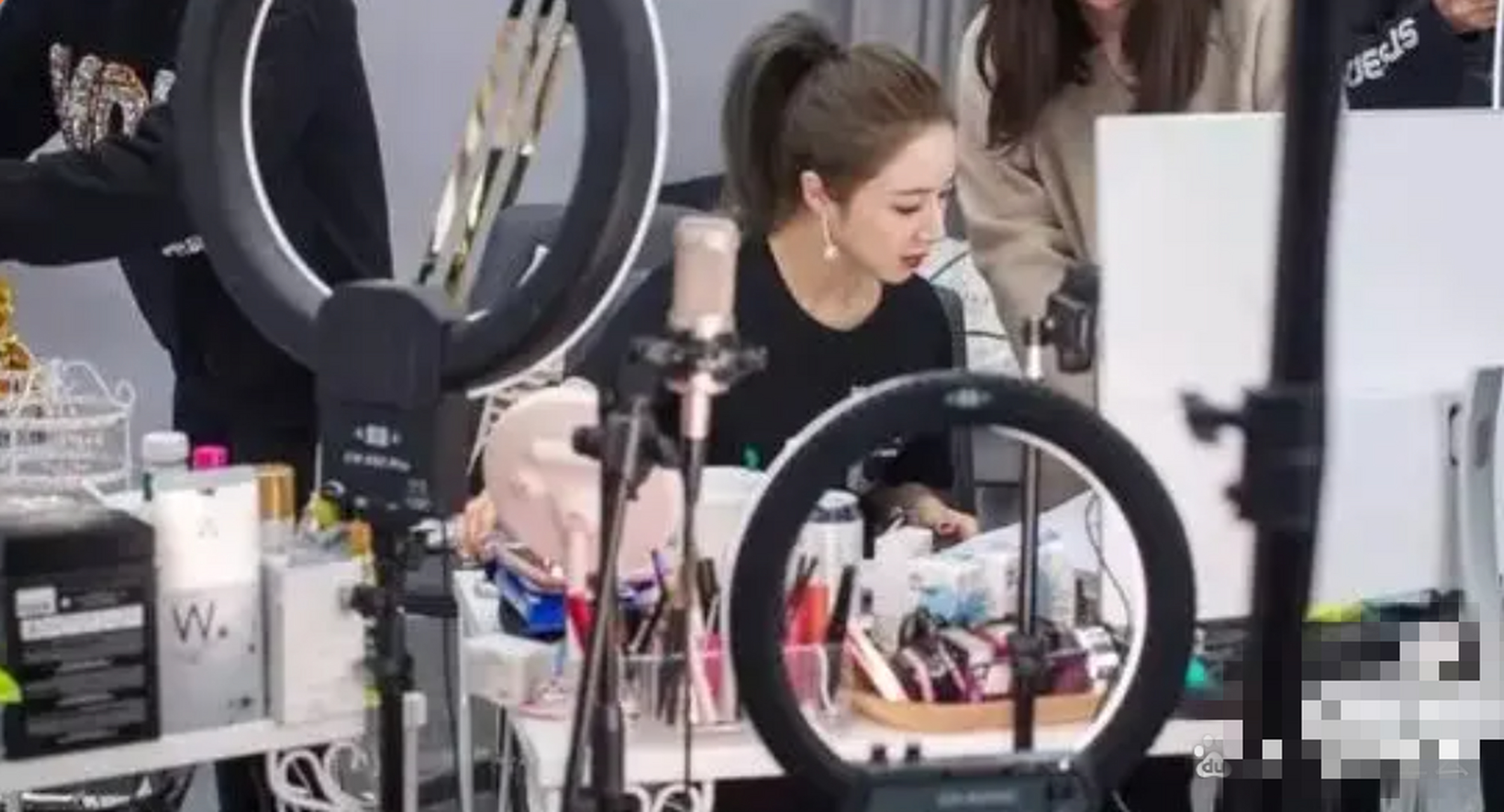 薇娅偷逃税被罚后斥资千万拿地 "炒地皮"? 转型房地产开发商?