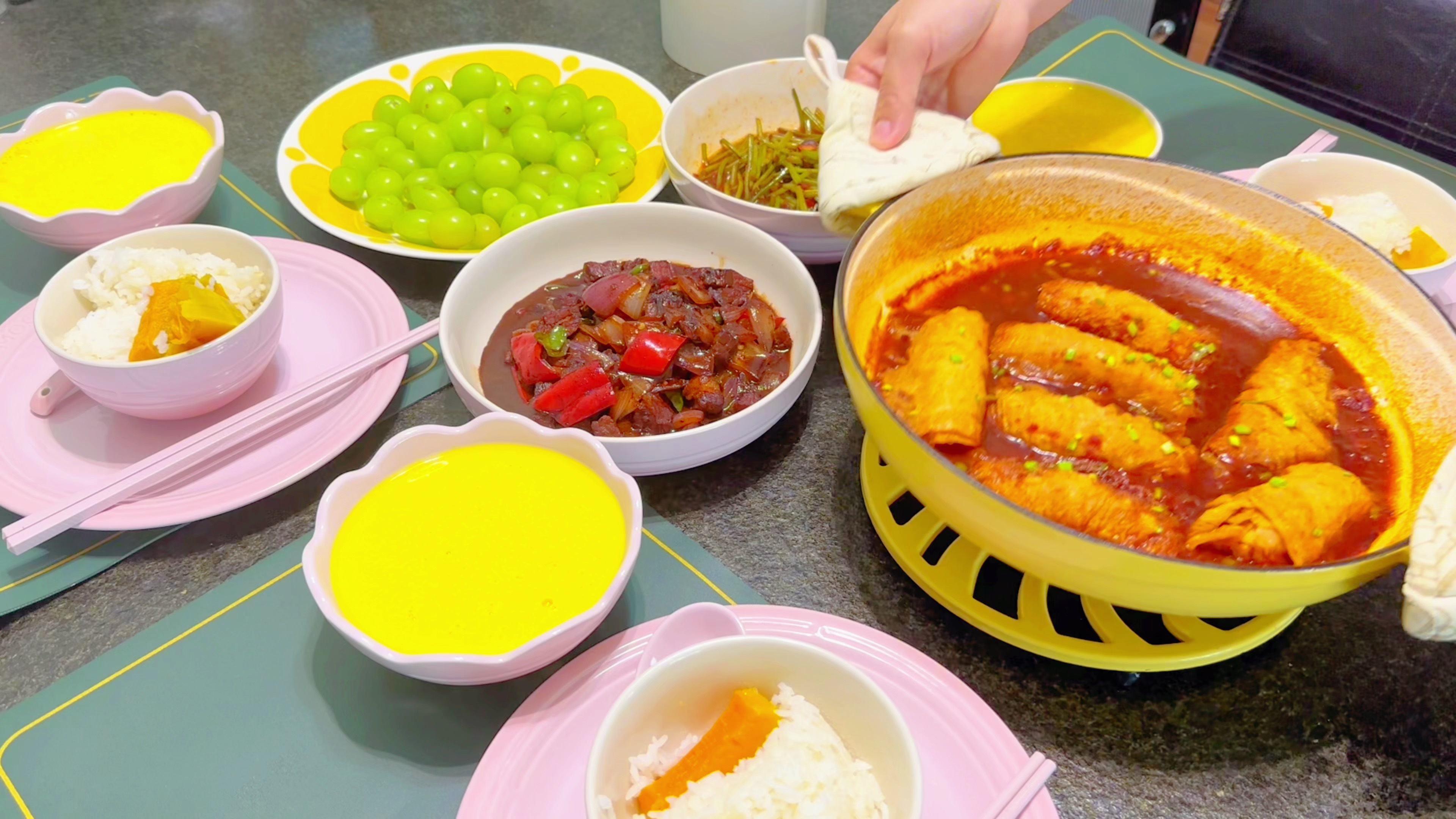 分享我家午餐黑椒牛肉粒媲美餐厅,小朋友特喜欢