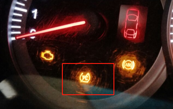 汽车故障灯标志图解tc图片