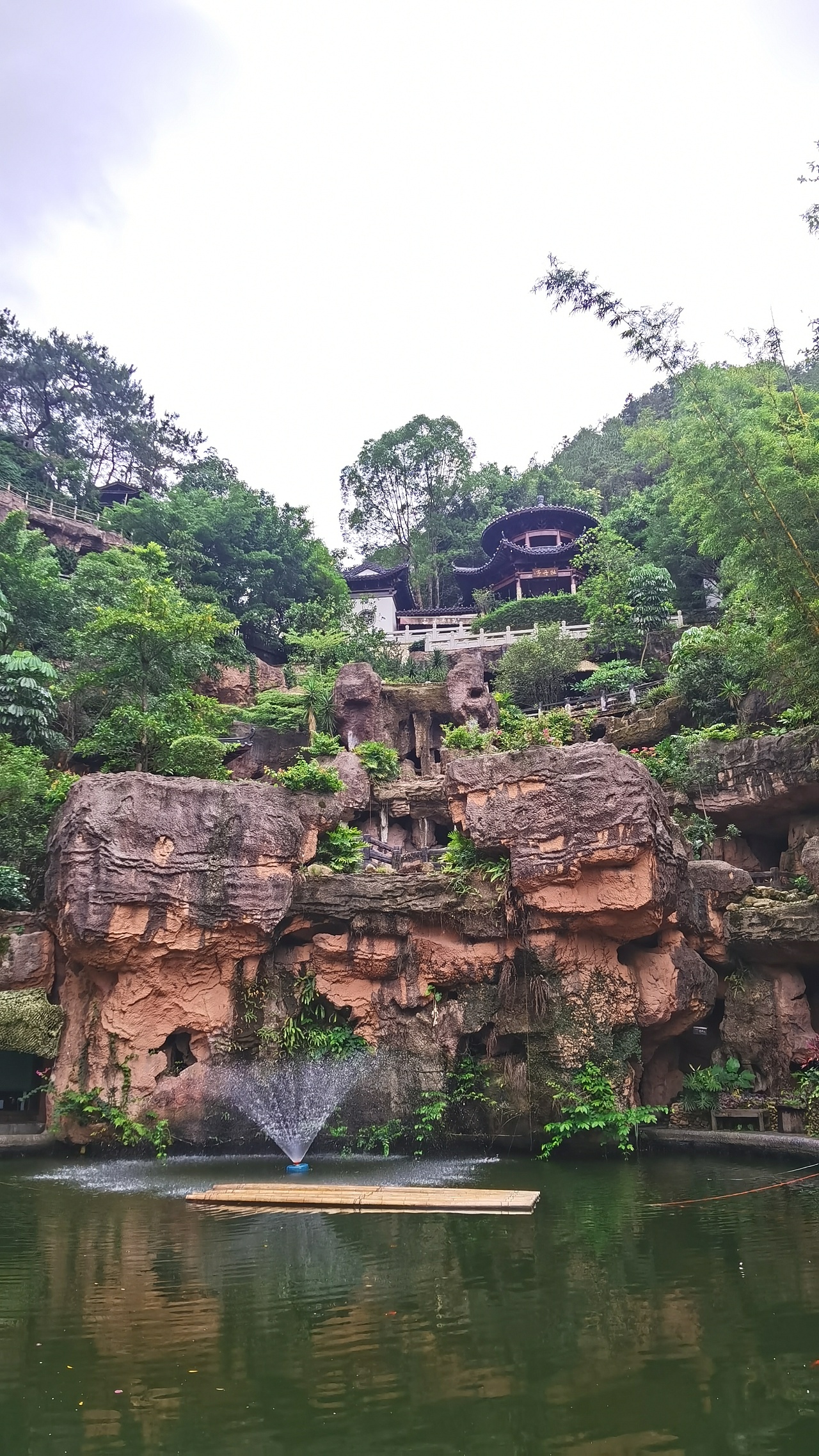梅州客天下景区:综合性旅游区,感受客家文化与自然风光的魅力