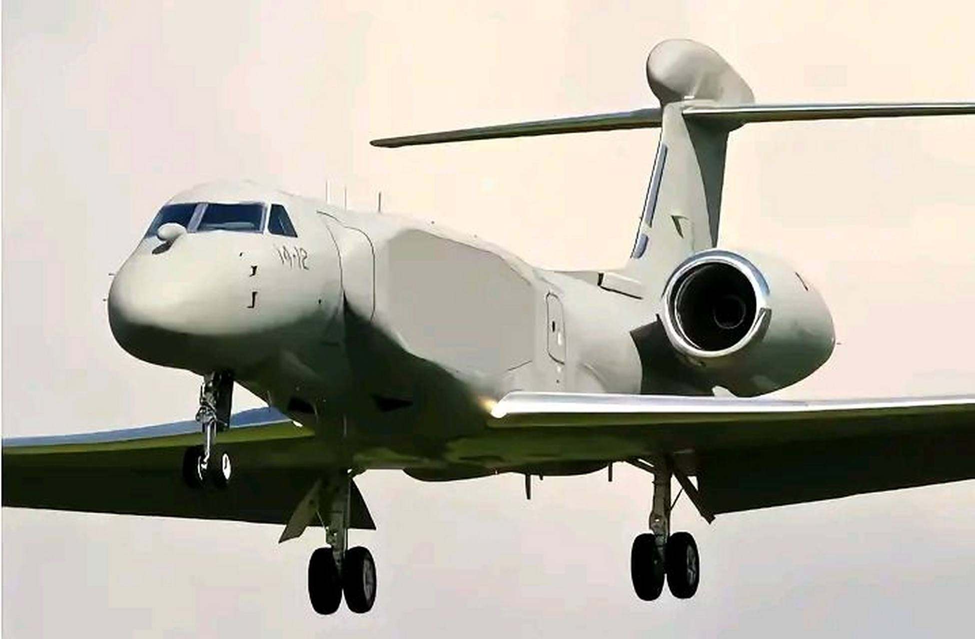 以色列创意设计!g550预警机整流罩与舱门完美融合,引发热议  近日,以