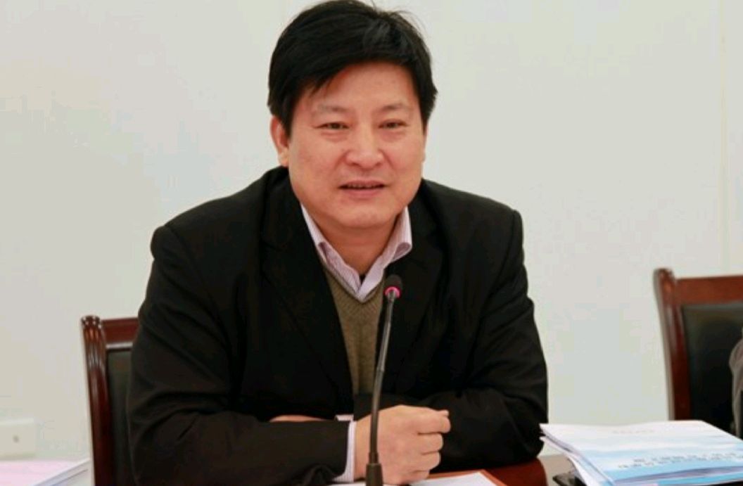 他55岁任国家信访局副局长,60岁自杀身亡,一副局长受贿判13年