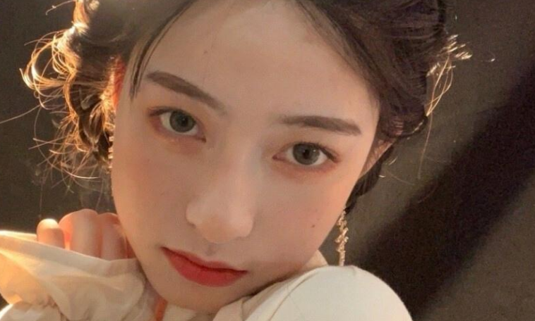 假体下巴三个月会越来越尖吗