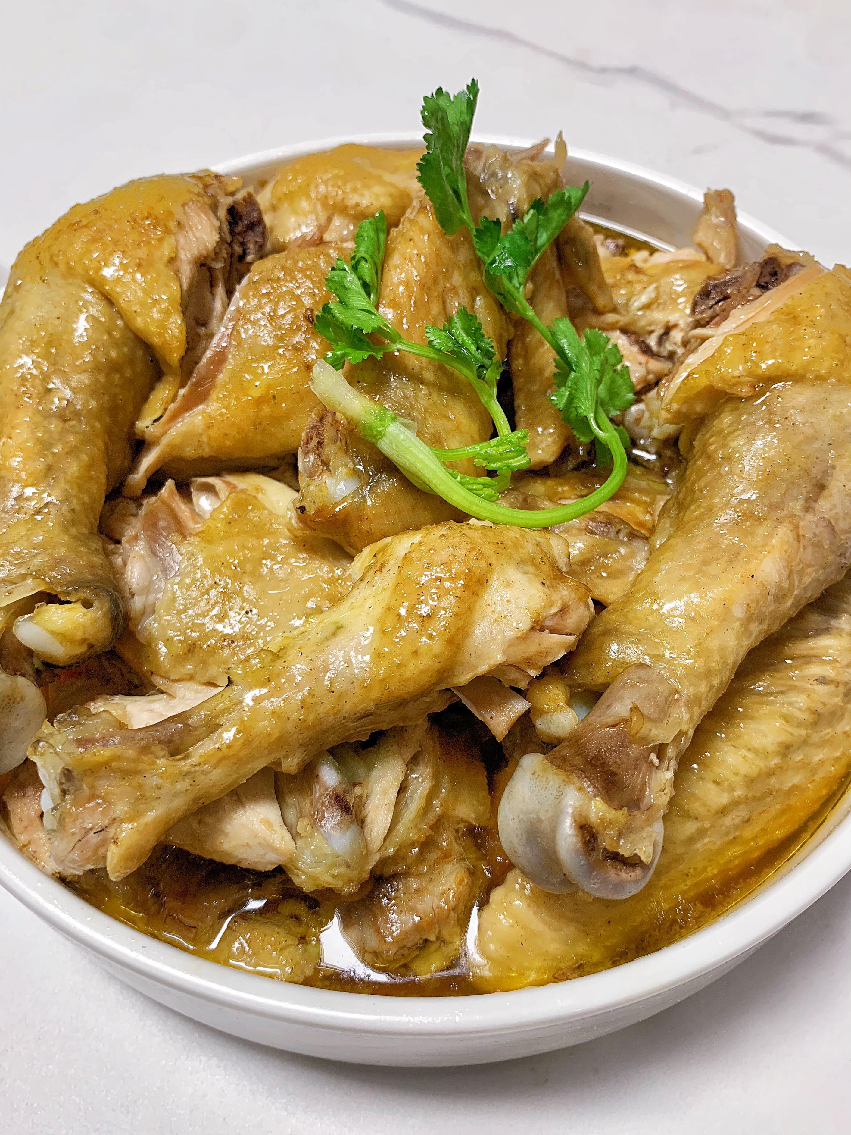 2彩椒牛肉 3豆豉蒸排骨 4油焖大虾 5西洋参水晶蒸鸡 6清炒菠菜