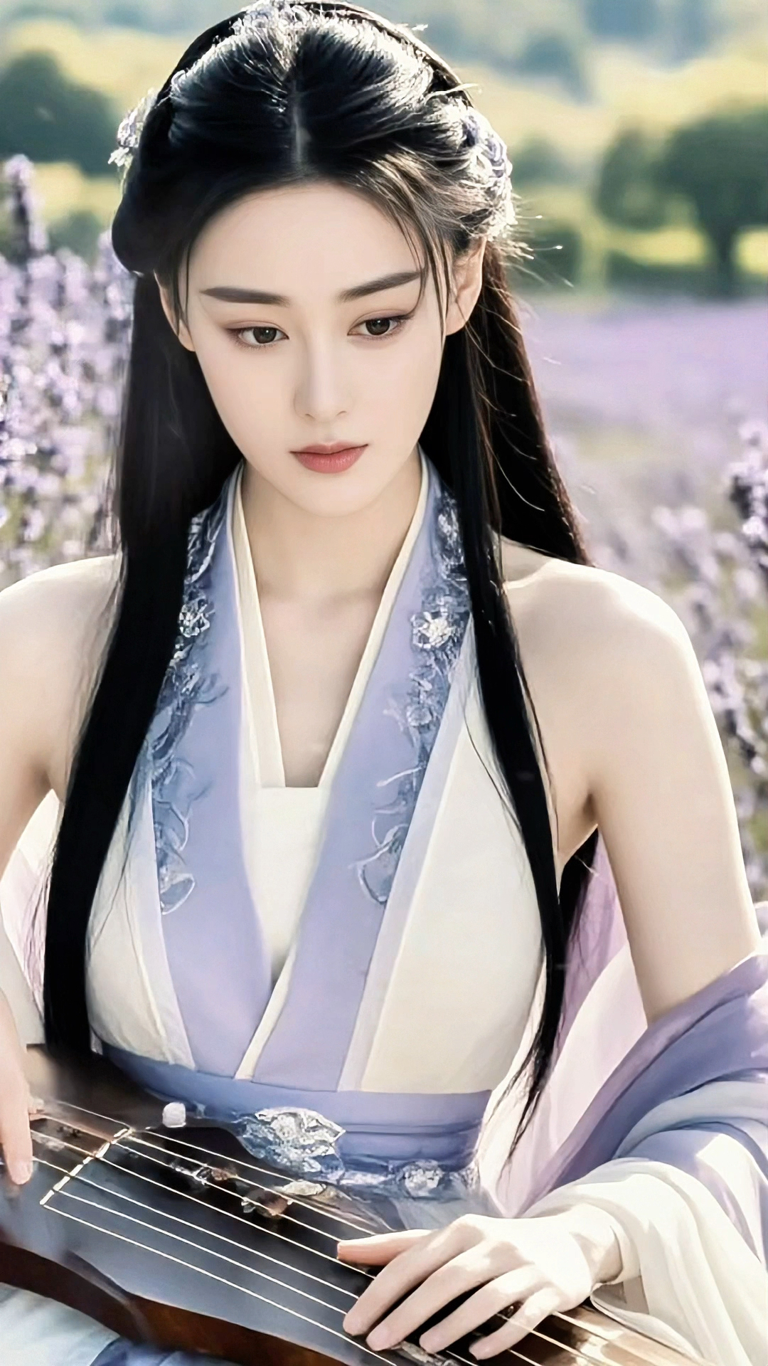 张馨予真是人间绝色,姐姐的每一部古装剧都追