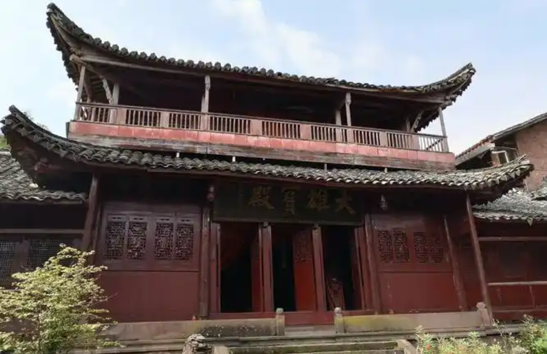 周末去哪儿玩# 雅安永兴寺位于蒙顶山风景区后山,是一座历史悠久