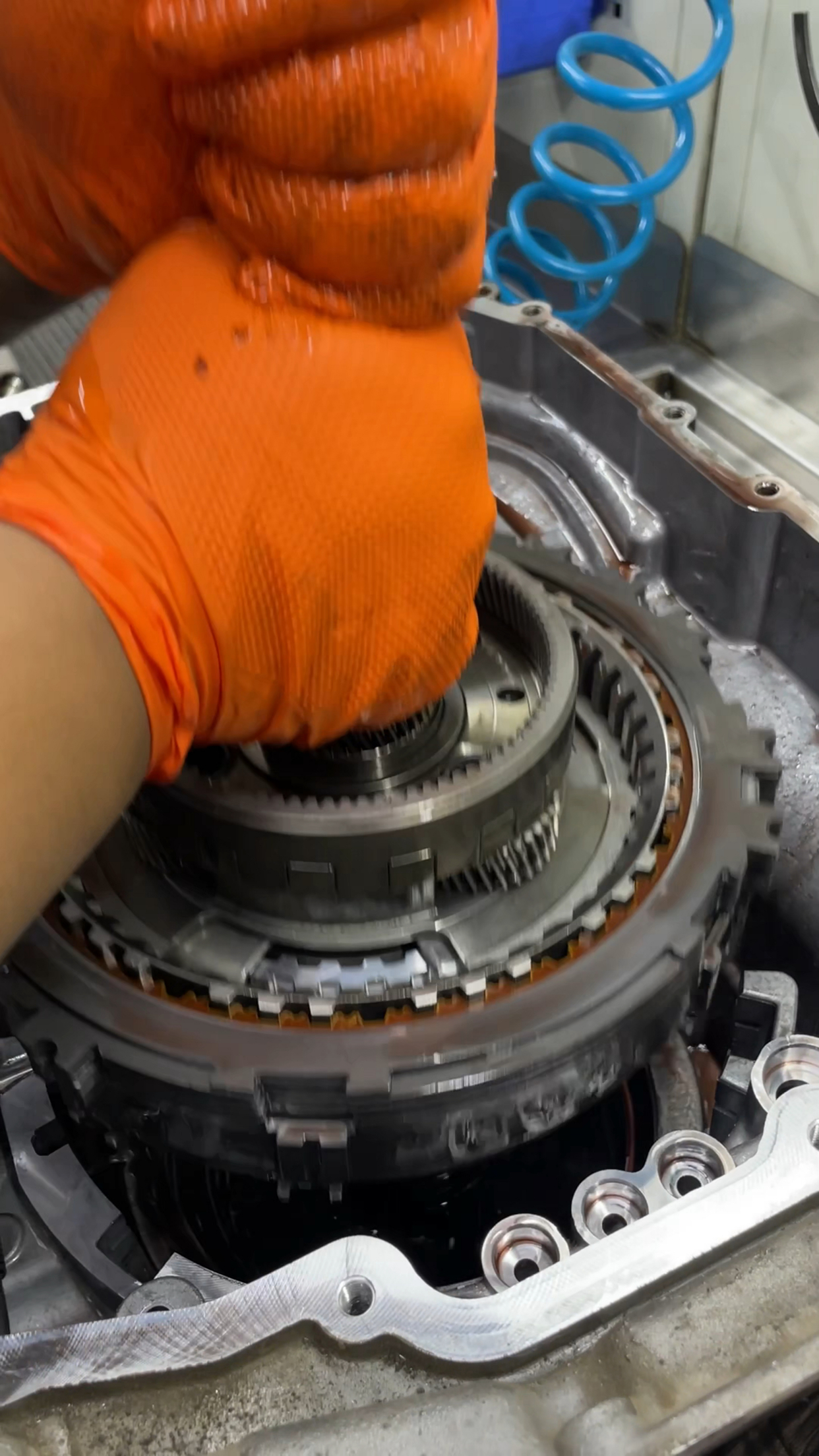 君威gs  变速箱故障