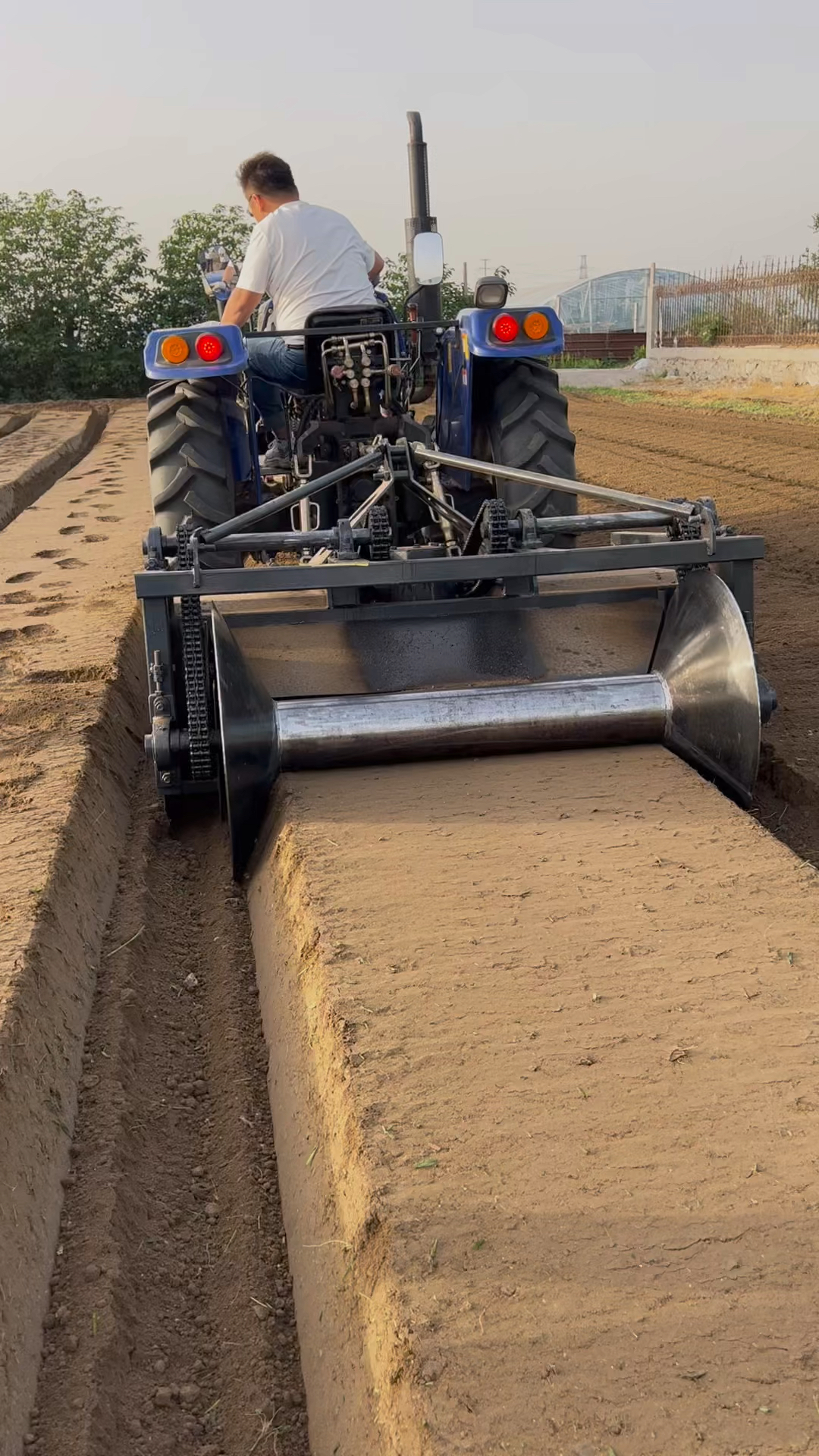 白术起垄机,药材起垄机,中药材起垄机