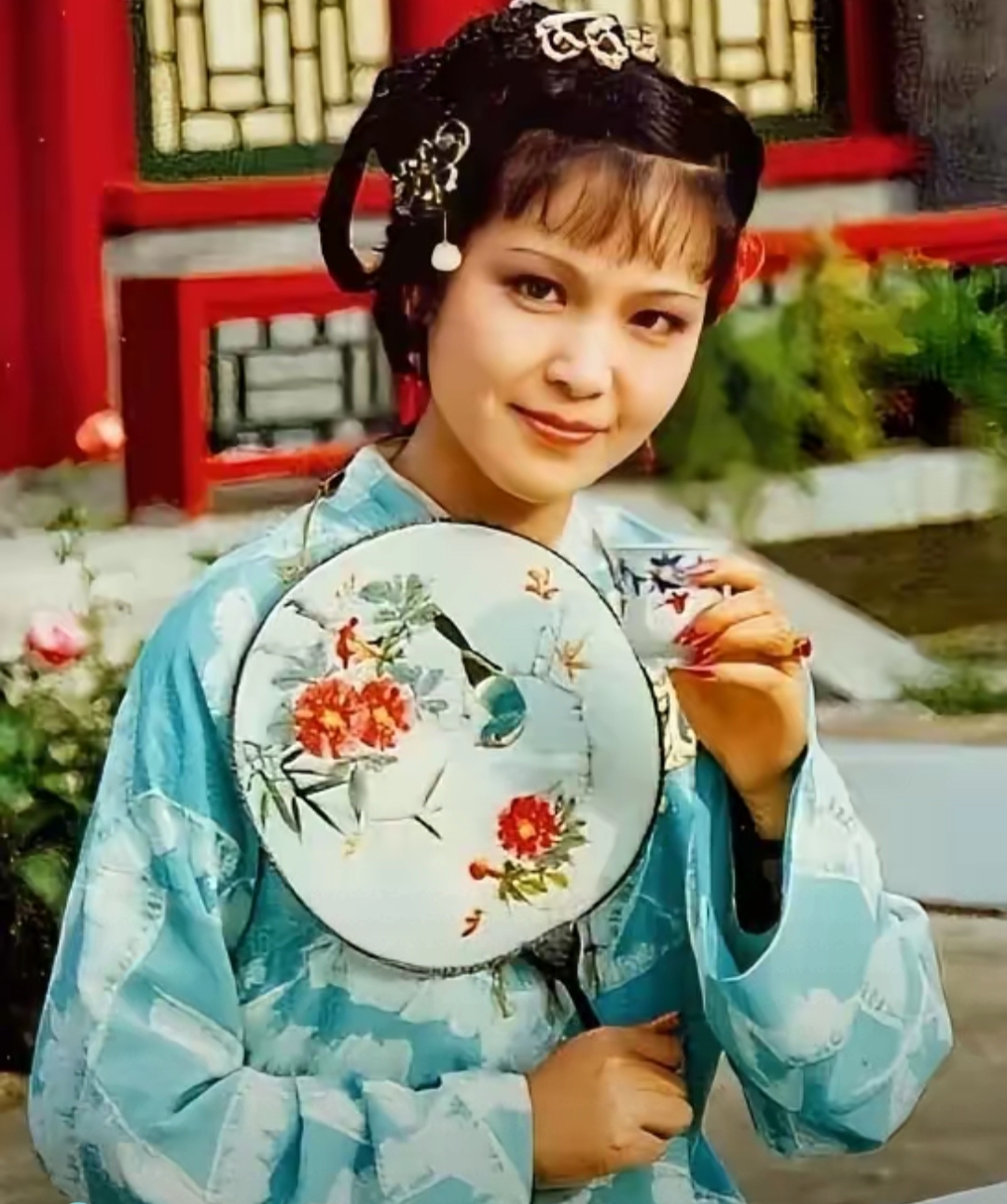 演员金莉莉讲述了自己辞演《红楼梦》的缘由