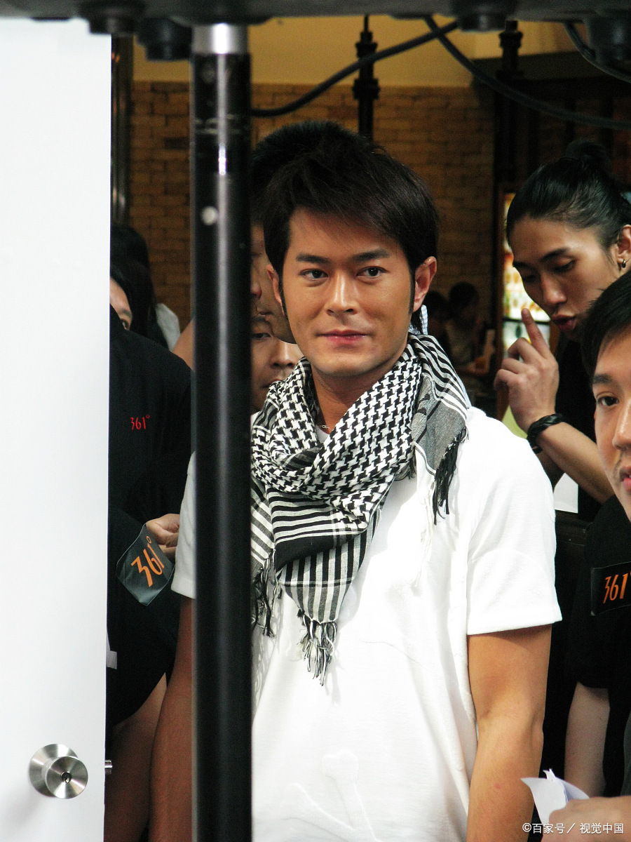 这是古天乐颜值辉煌的最后时期,36岁到42岁之间!