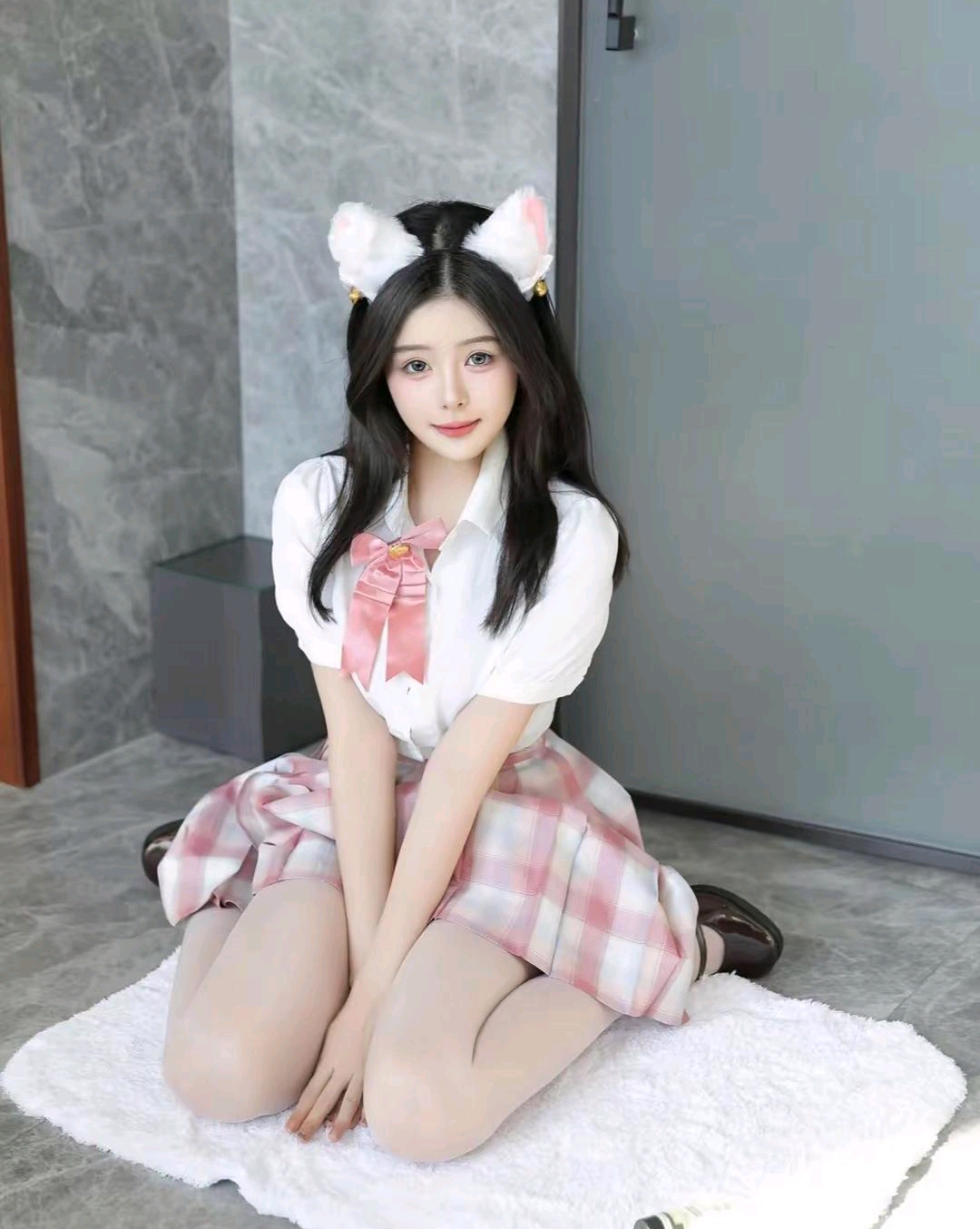 女生喜欢cos的原因多种多样,可以说cosplay为她们打开了一