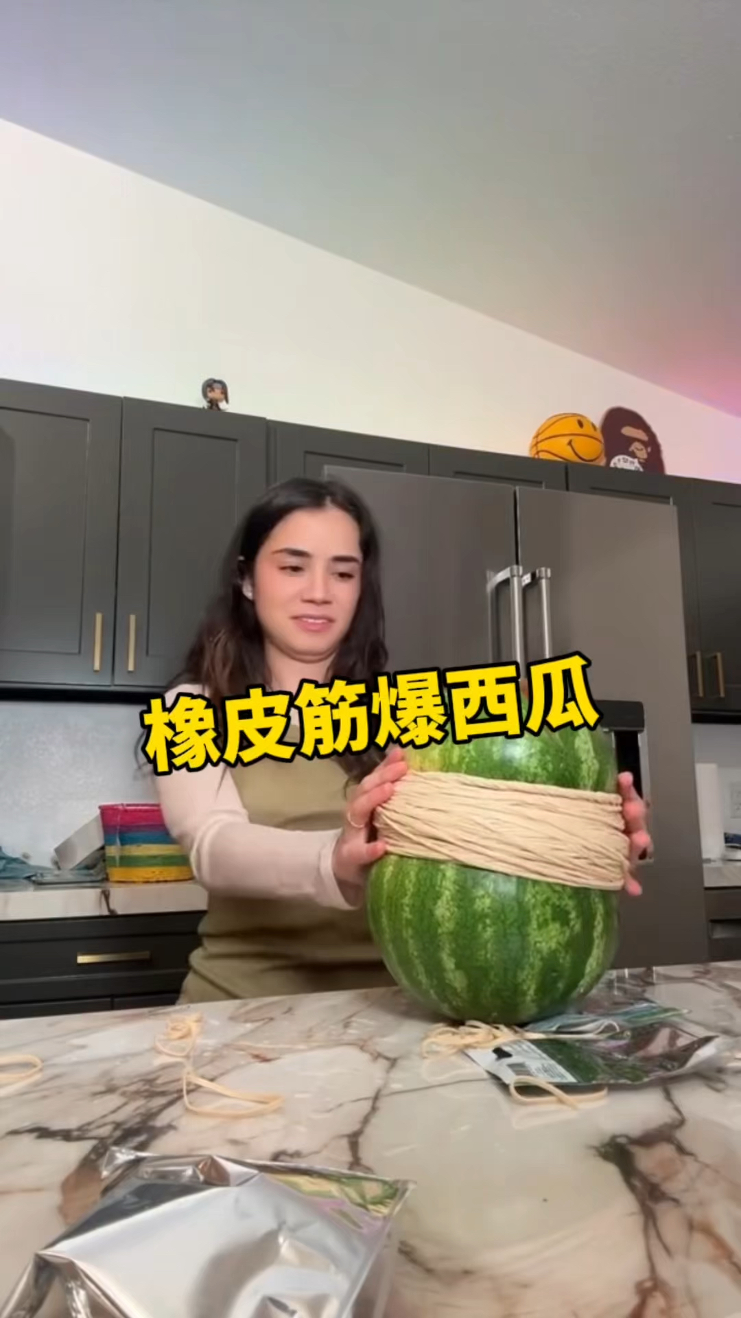 橡皮筋能不能捆爆西瓜呢?