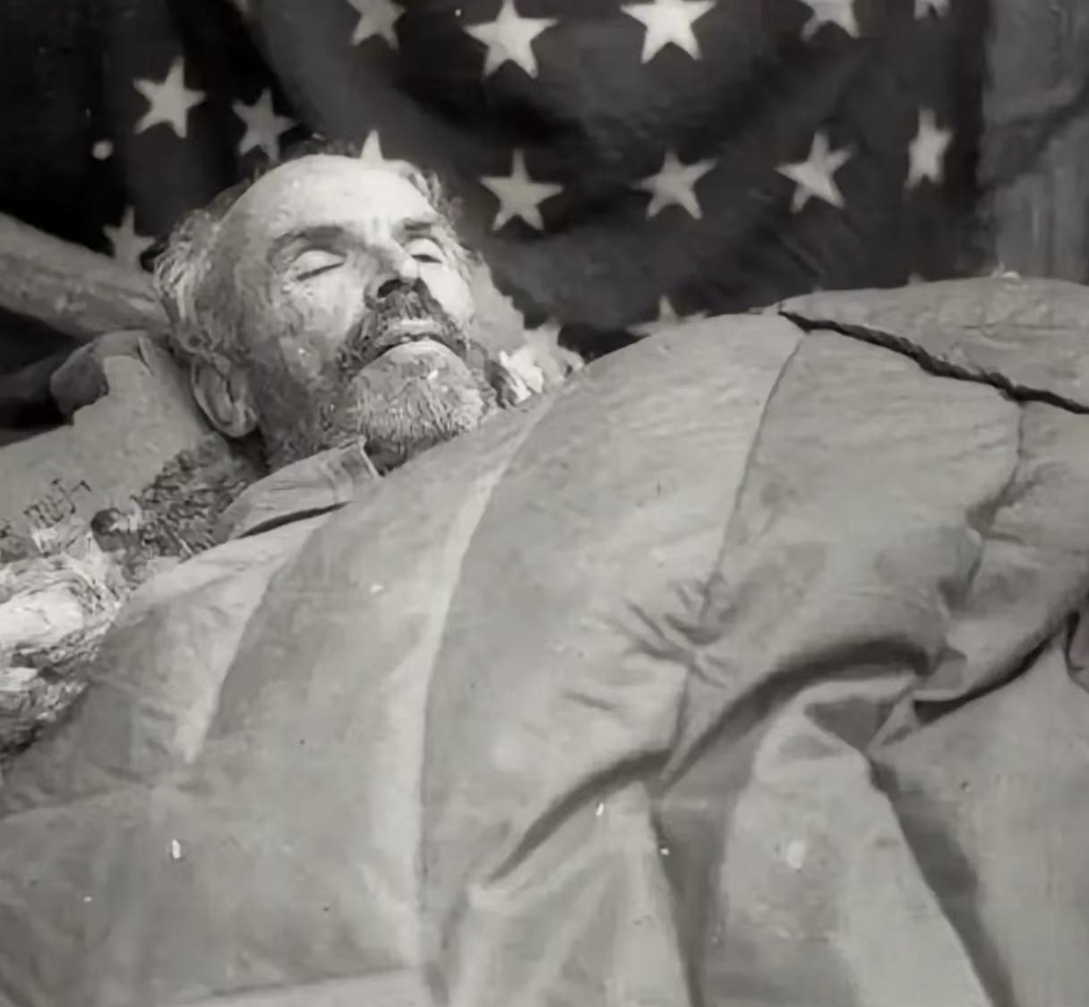 还是老百姓活明白了?