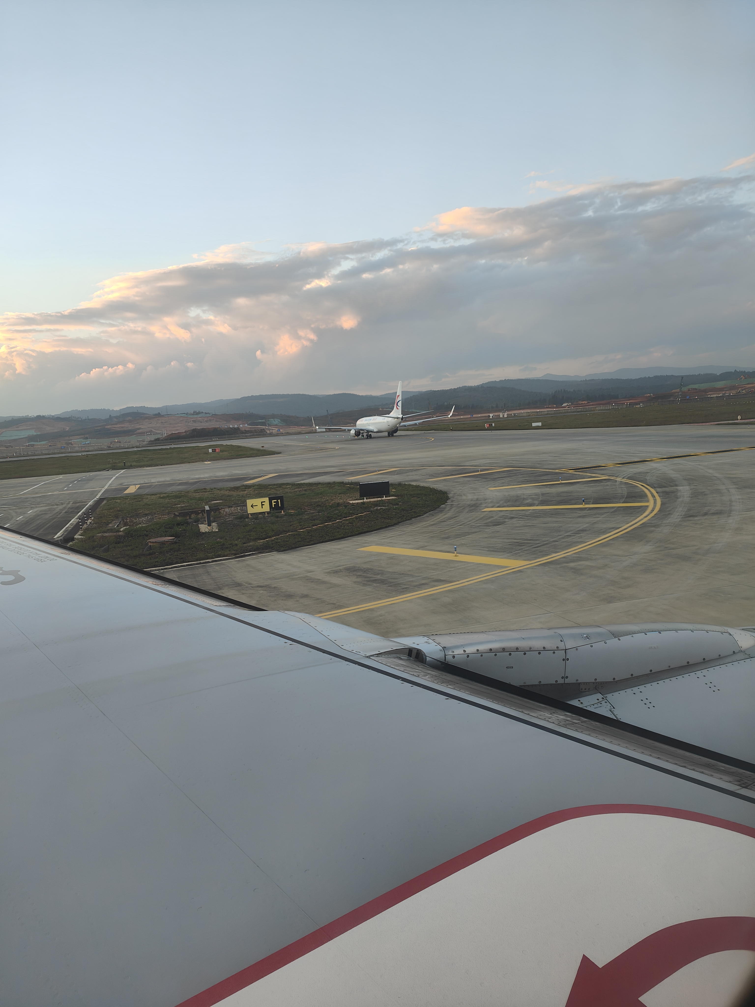 航班的照片刚果金首都飞机场客机空中巡航照片真实昭通机场图片真实