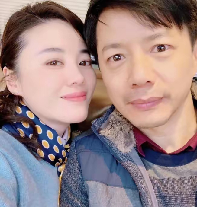 追了9年才娶了妻,因为妻子怕疼他做了12年丁克,余