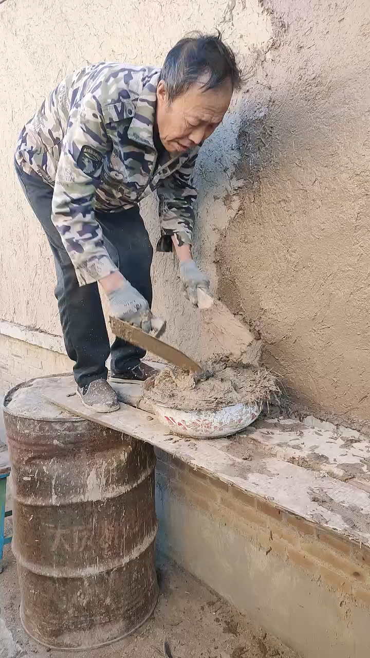 农村老师傅都是这样抹灰的吗?