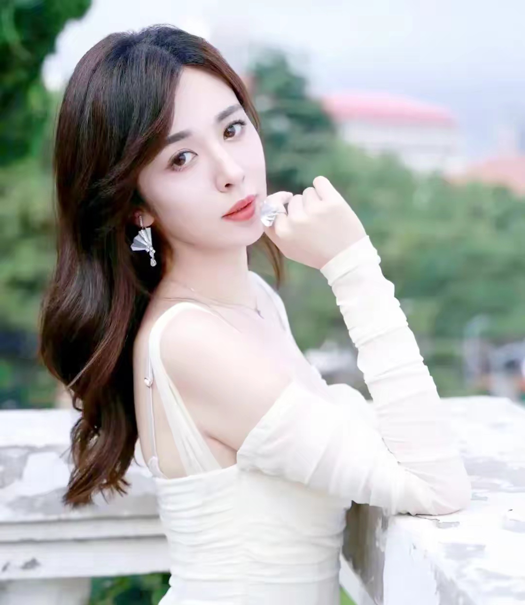 天然美女王晓晨温柔甜美你喜欢吗?