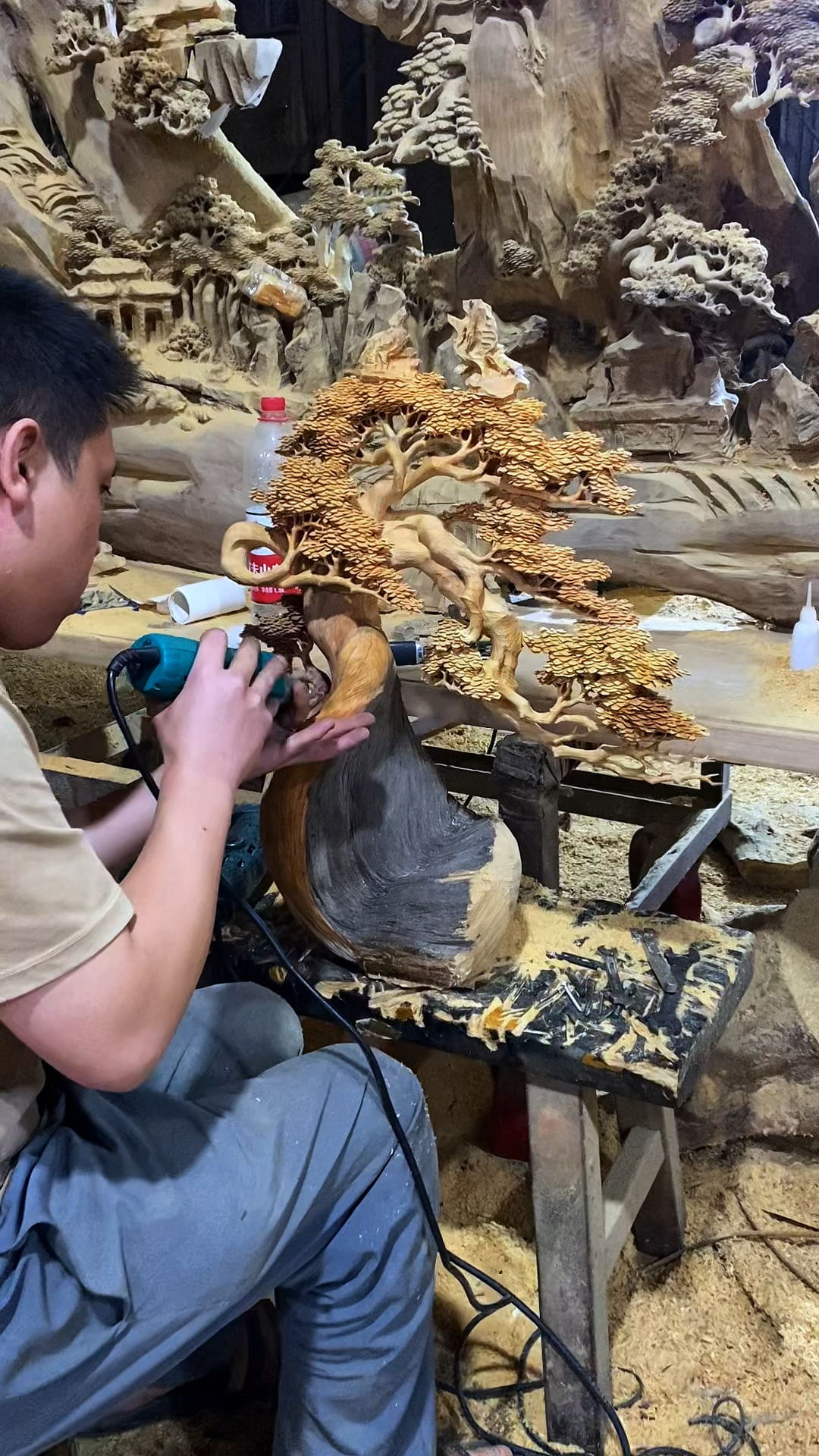 木雕松鹤延年工艺品摆件