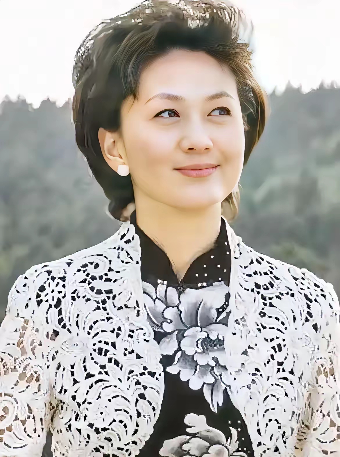 在我心中,一直有一种强烈的感觉,那就是海霞是中央电视台里最为漂亮的