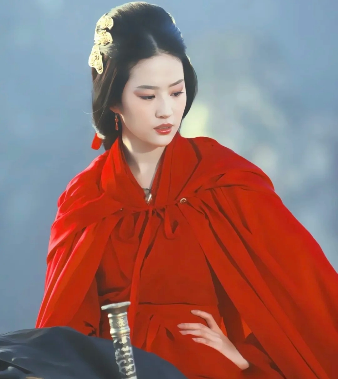 亦菲刘亦菲战国袍刘亦菲+铜雀台古代楚国女子的发型图片刘亦菲刘亦菲