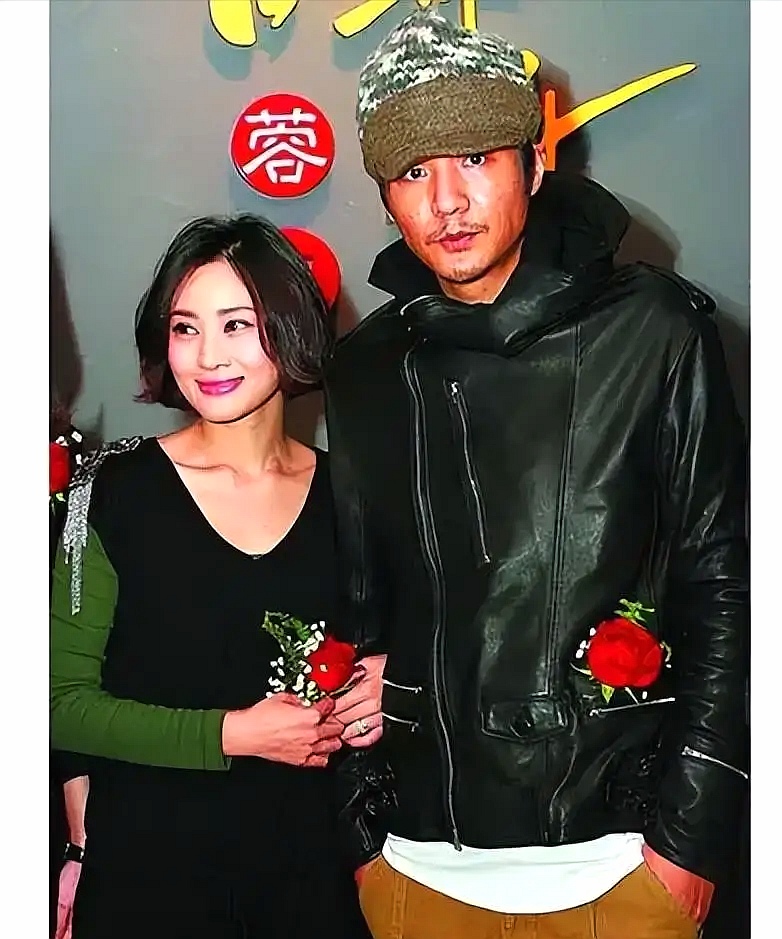 朴树若无其事地接过烟,竟然对吴晓敏这三天的行踪不闻不问