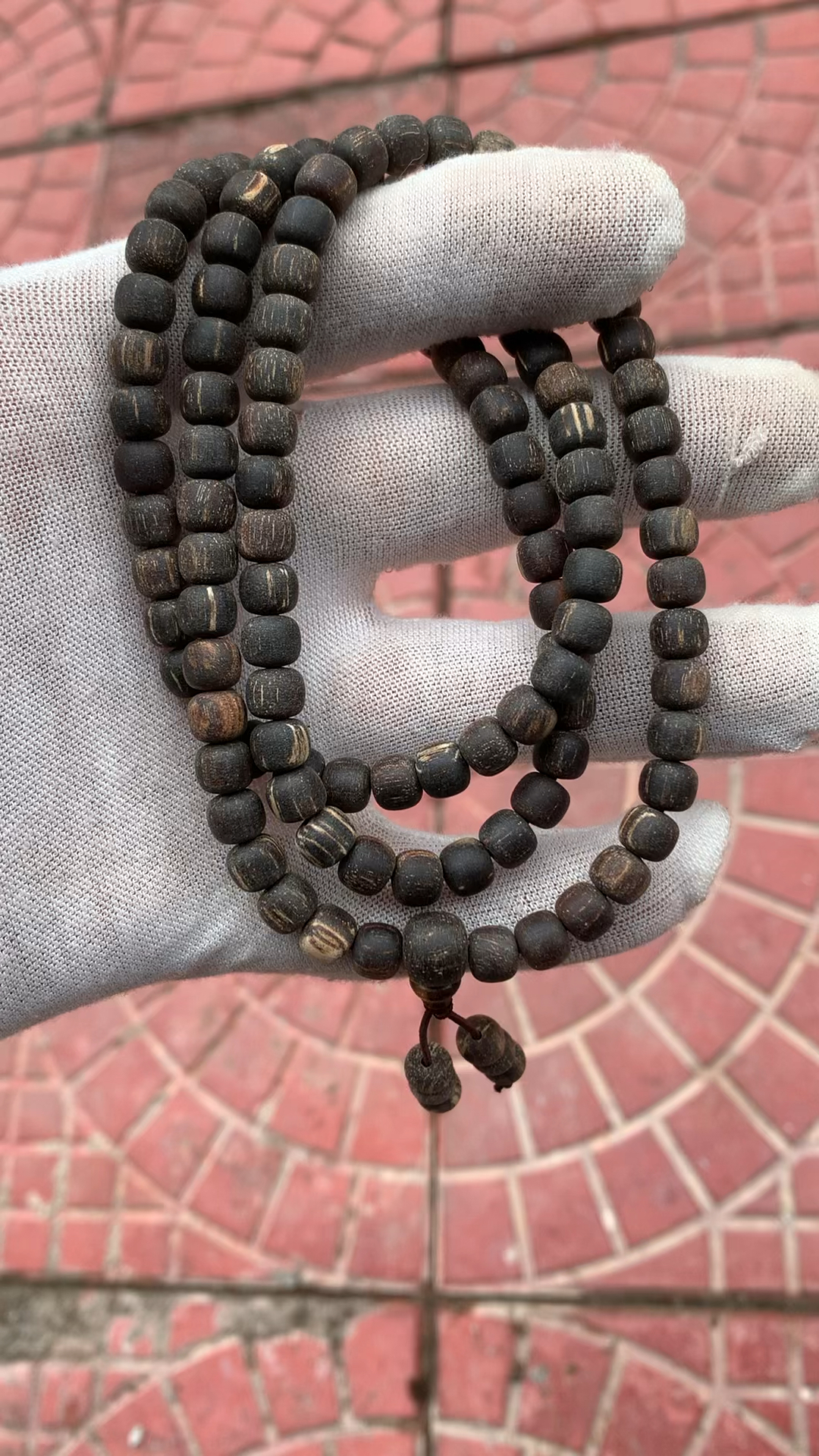 巴布亚贡木沉香粗抛6*7手串108颗甜香味黑油高油密