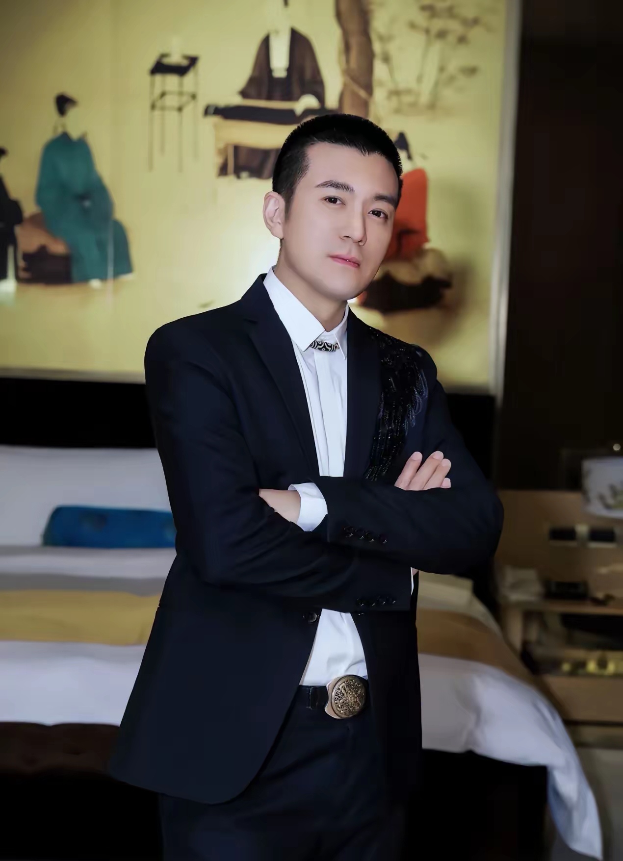 杨子的兄弟姐妹分别如下 其一大姐是杨会茹