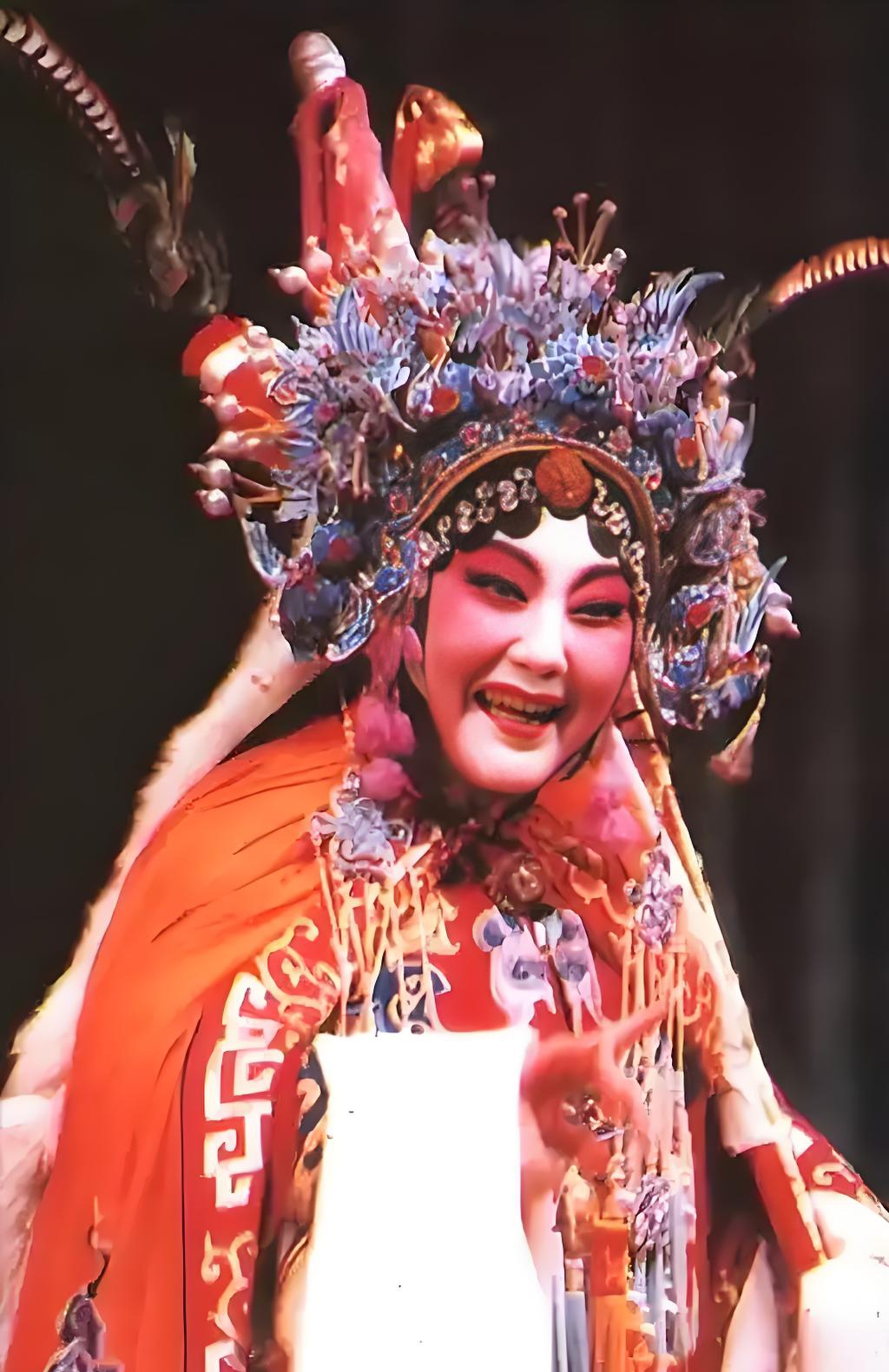 被称为国宝级豫剧大师#动态连更挑战# #弘扬戏曲文化