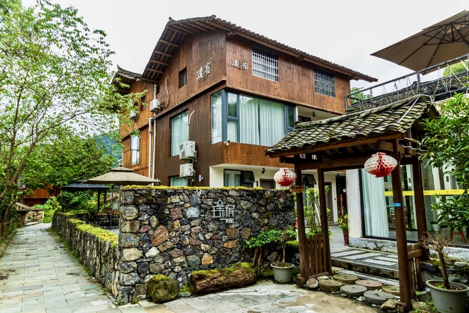 动态连更挑战# 贵州铜仁江口寨沙侗寨,民族风情浓郁,位置优越,成为