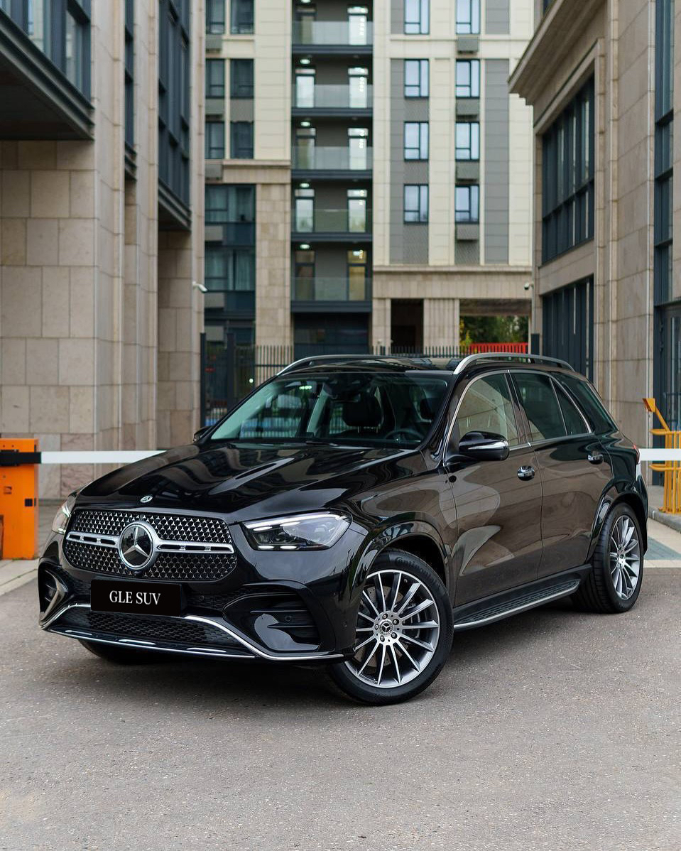 "2025款奔驰gle轿跑suv:豪华新势力,84.38万起航"