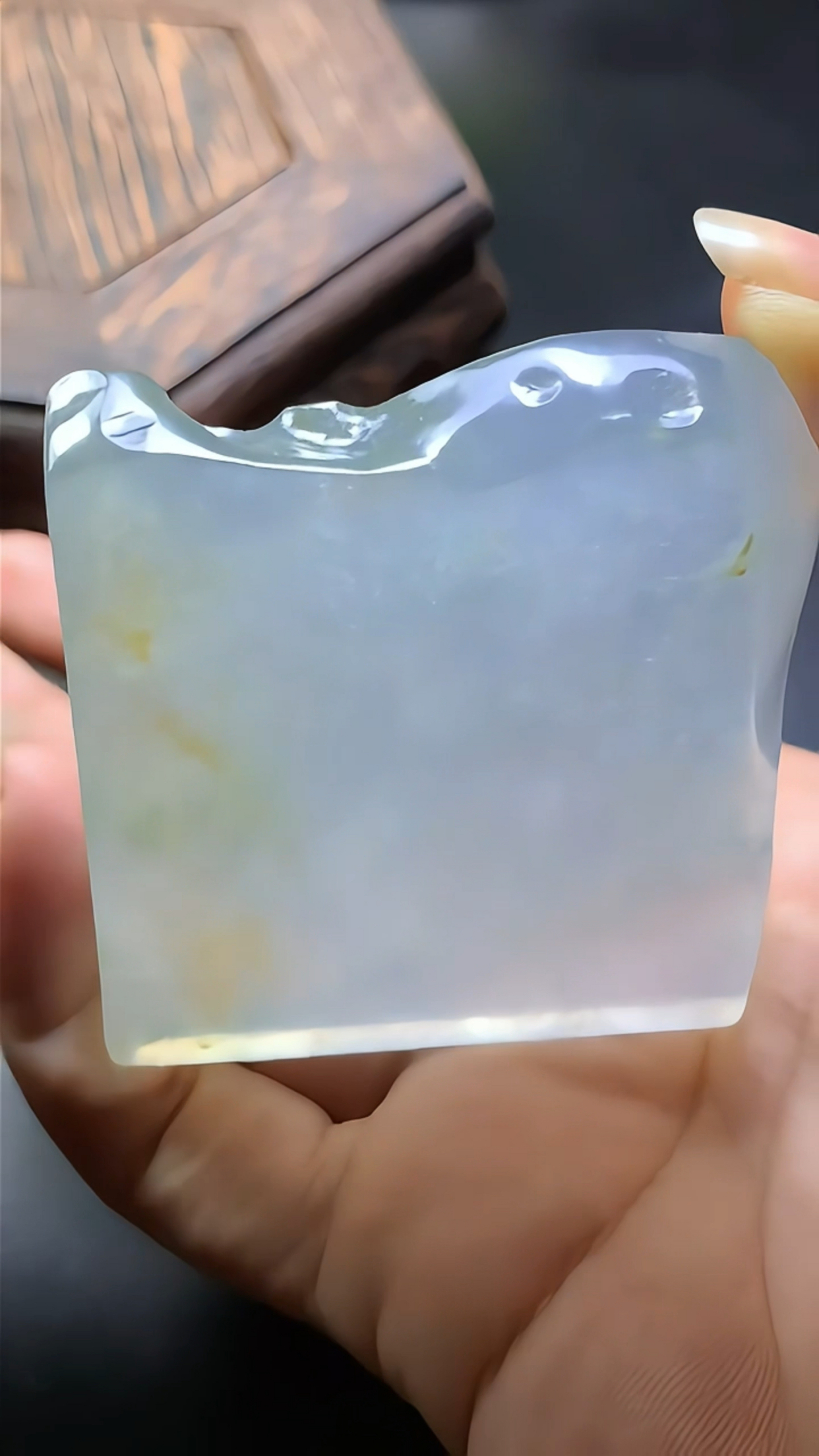 正冰飘花翡翠牌子,中万