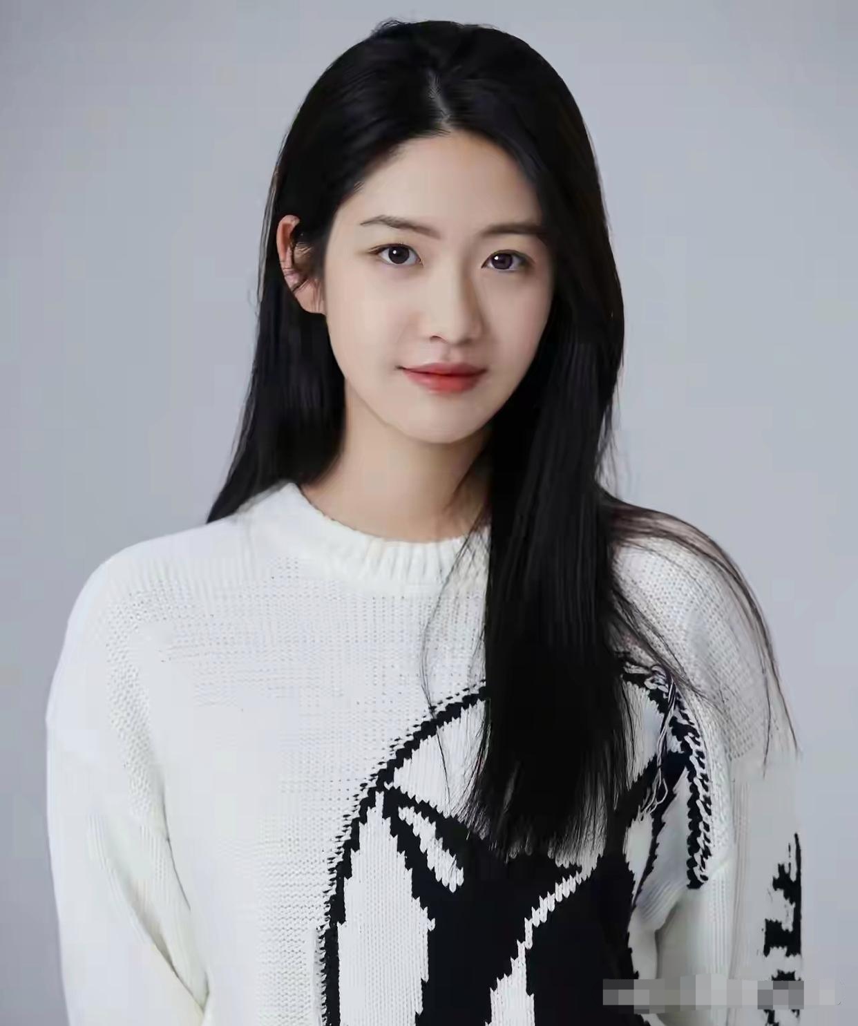 向涵之,《仙台有树》播出,资本家的女儿有资源有人脉