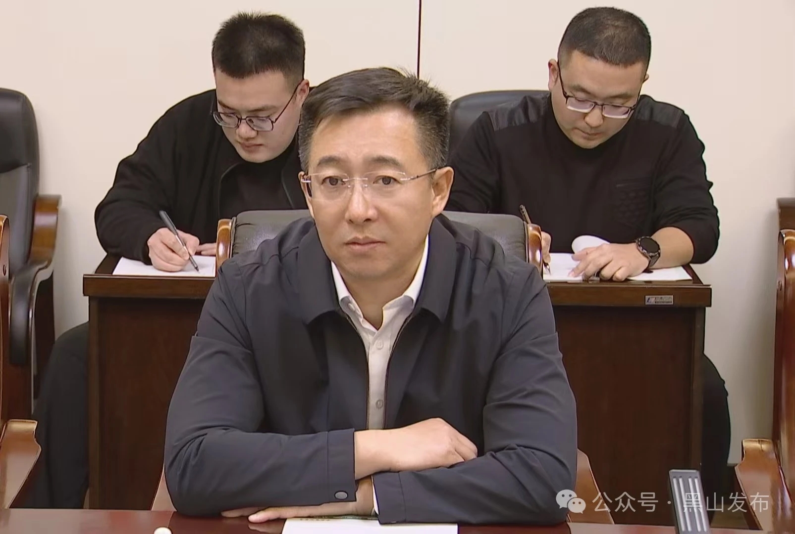 辽宁好网民守法好公民# #振兴新突破辽宁杠杠滴