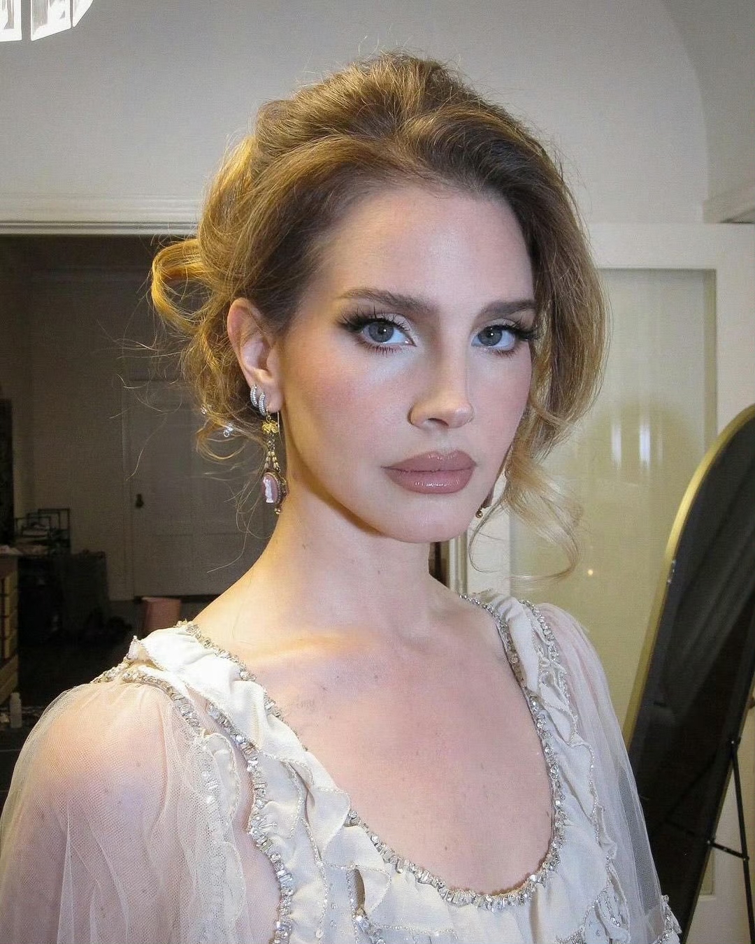 打雷姐lana del rey点赞鳄鱼猎人老公jeremy dufrene