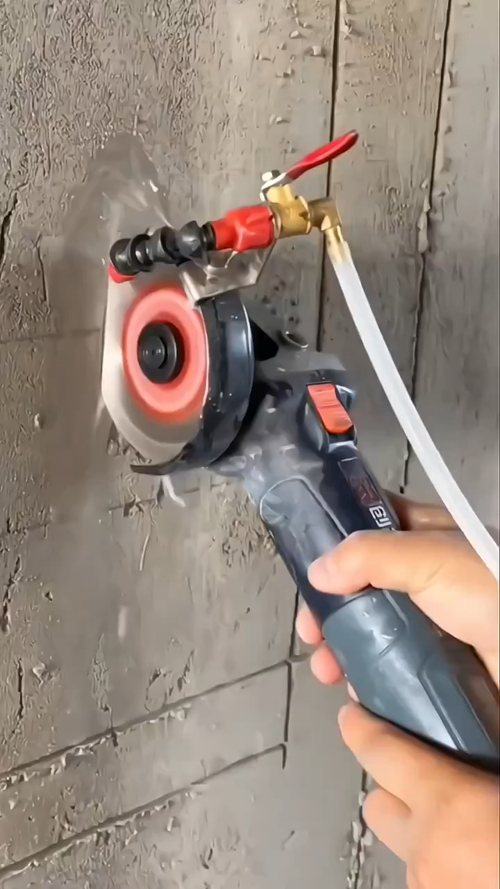 有了这个加水器角磨机云石机开槽机再也不怕灰尘 高性能实用工具