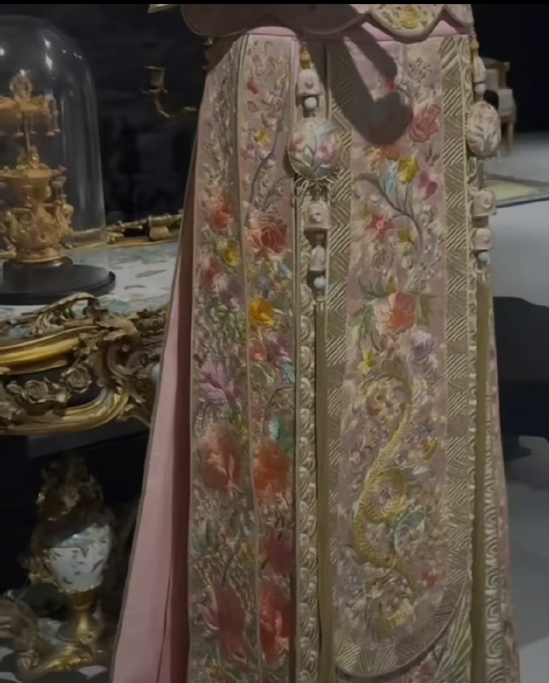 马筱梅大婚要穿郭培女士设计的婚服每一件都美到心坎坎上了
