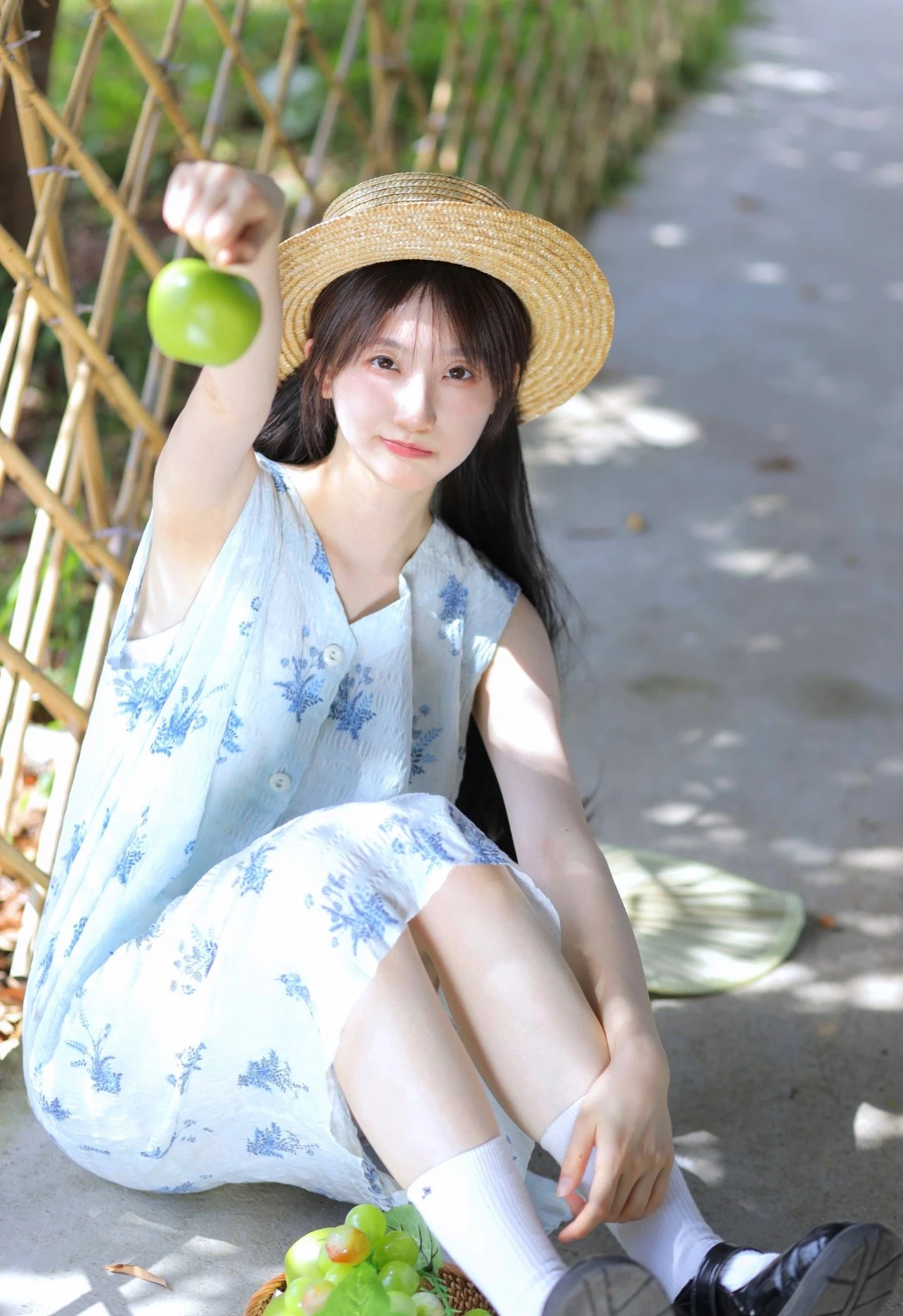 写真丨"白皙粉嫩,清新少女写真"