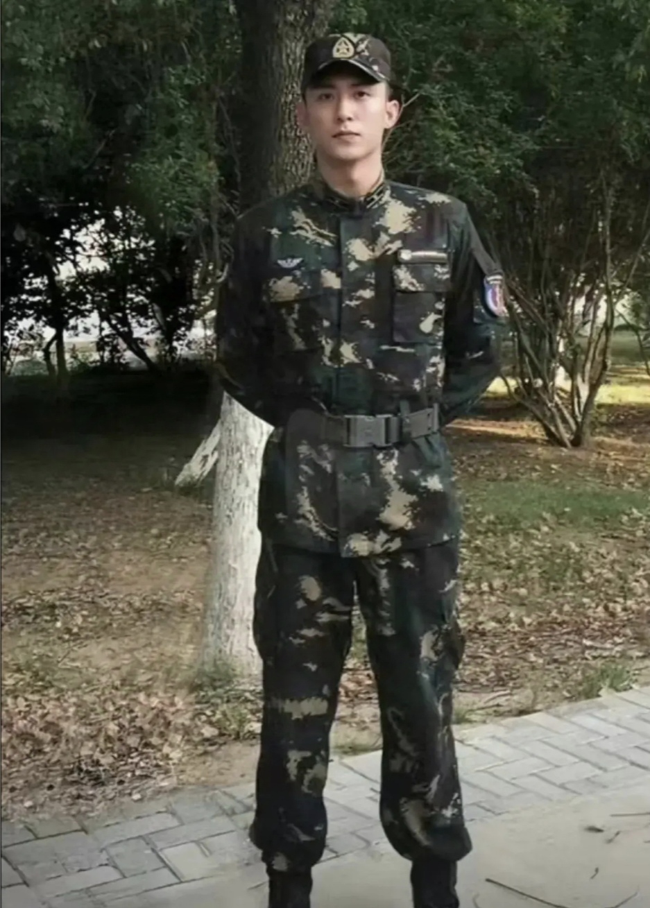 在当下的时代背景中,我们不难发现一个看似矛盾的现象:往后当兵越发