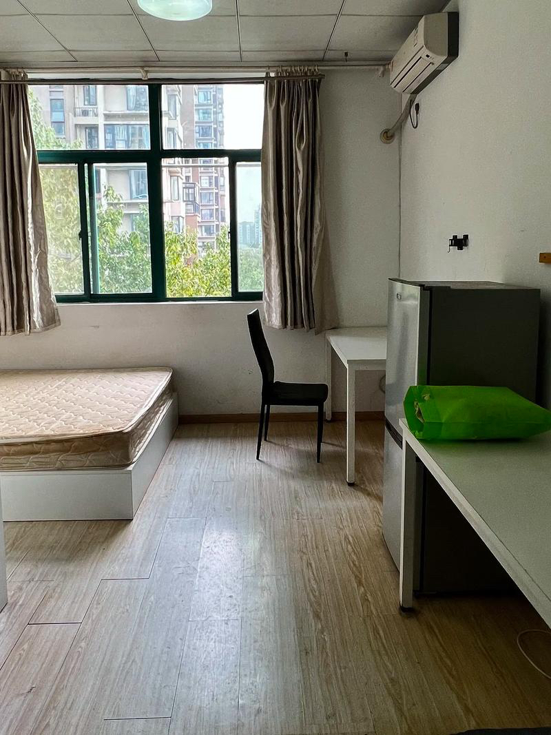 我表姐没有斗过她公婆,离婚了,两个孩子全都给了