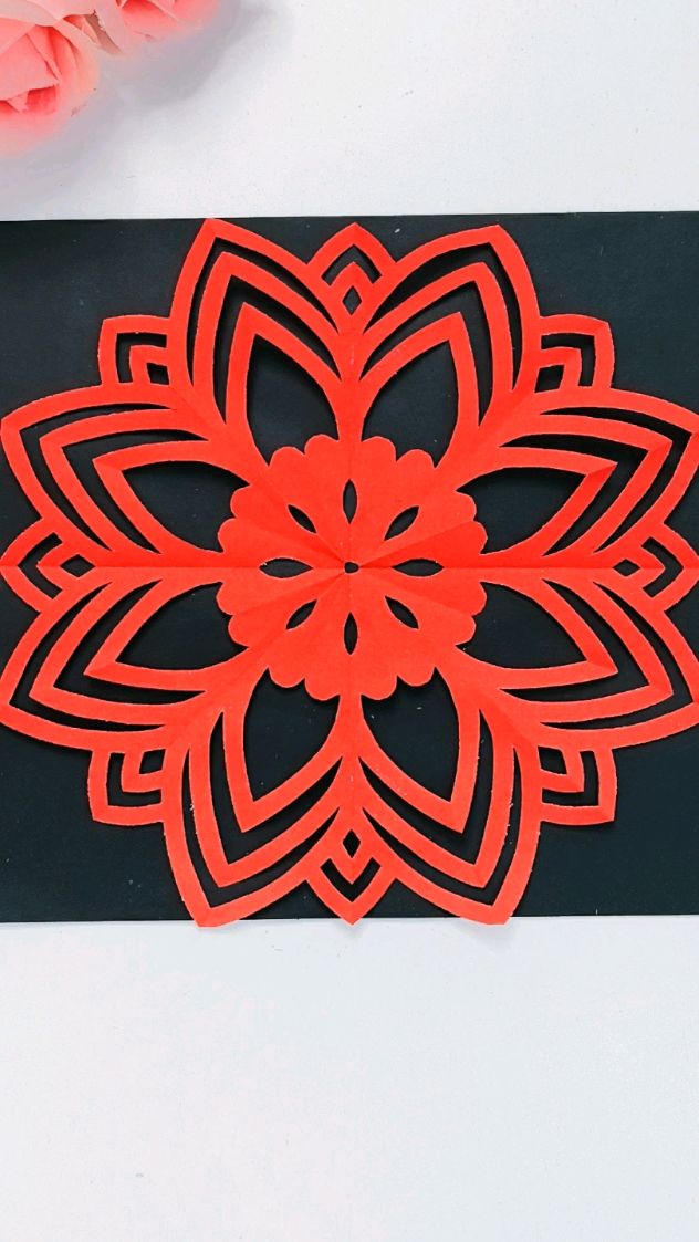 画几条弧线剪漂亮的窗花,零基础剪纸,新手也就轻松上手