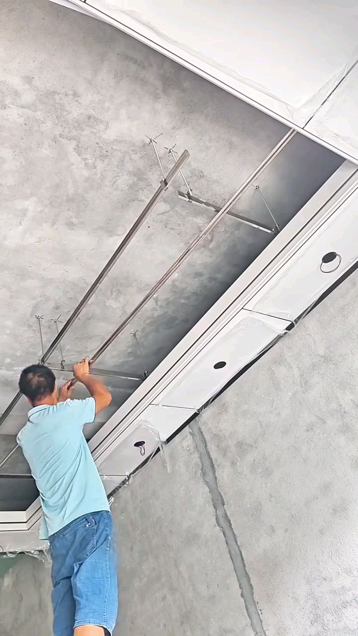 客厅二级吊顶#家装施工现场