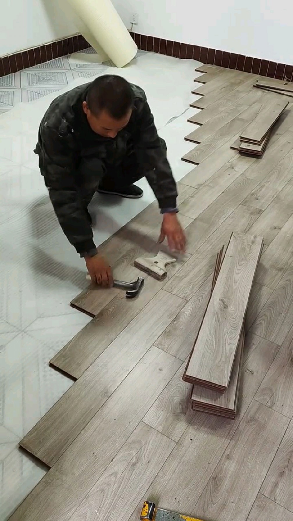 探索家装地板的绿色革命