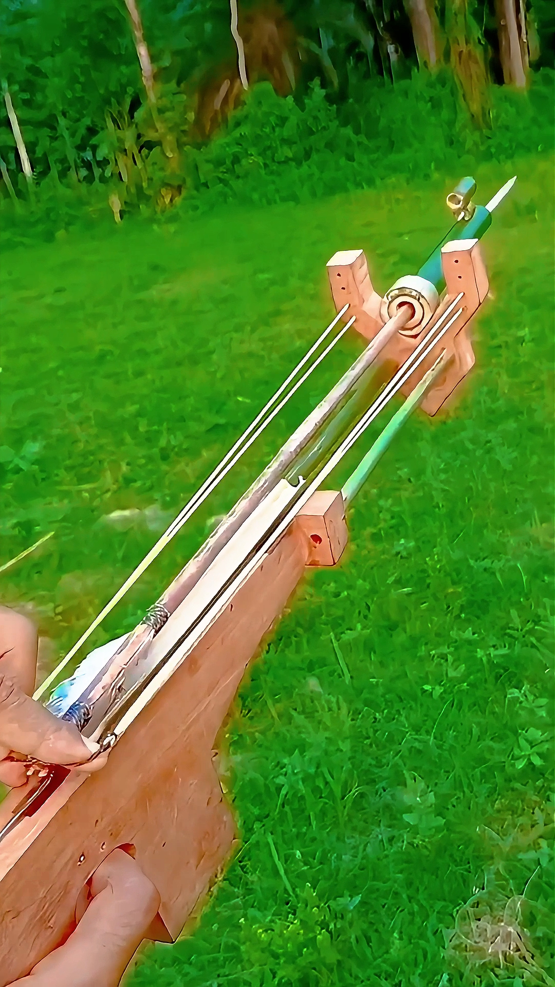 射程远威力巨大的弹弓玩具