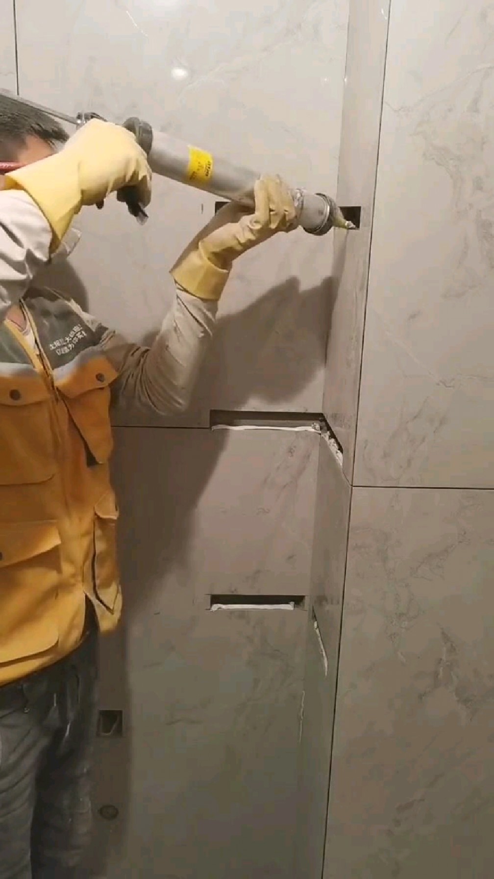 专业贴瓷砖#卫生间瓷砖三角置物架制作